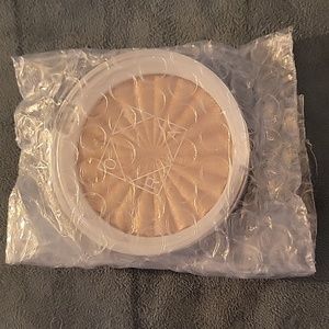 OFRA highlighter glow goals